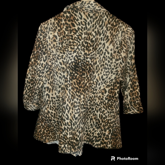 Lane Bryant Button Down 3/4 Sleeve Shirt Size 16 - Picture 2 of 8